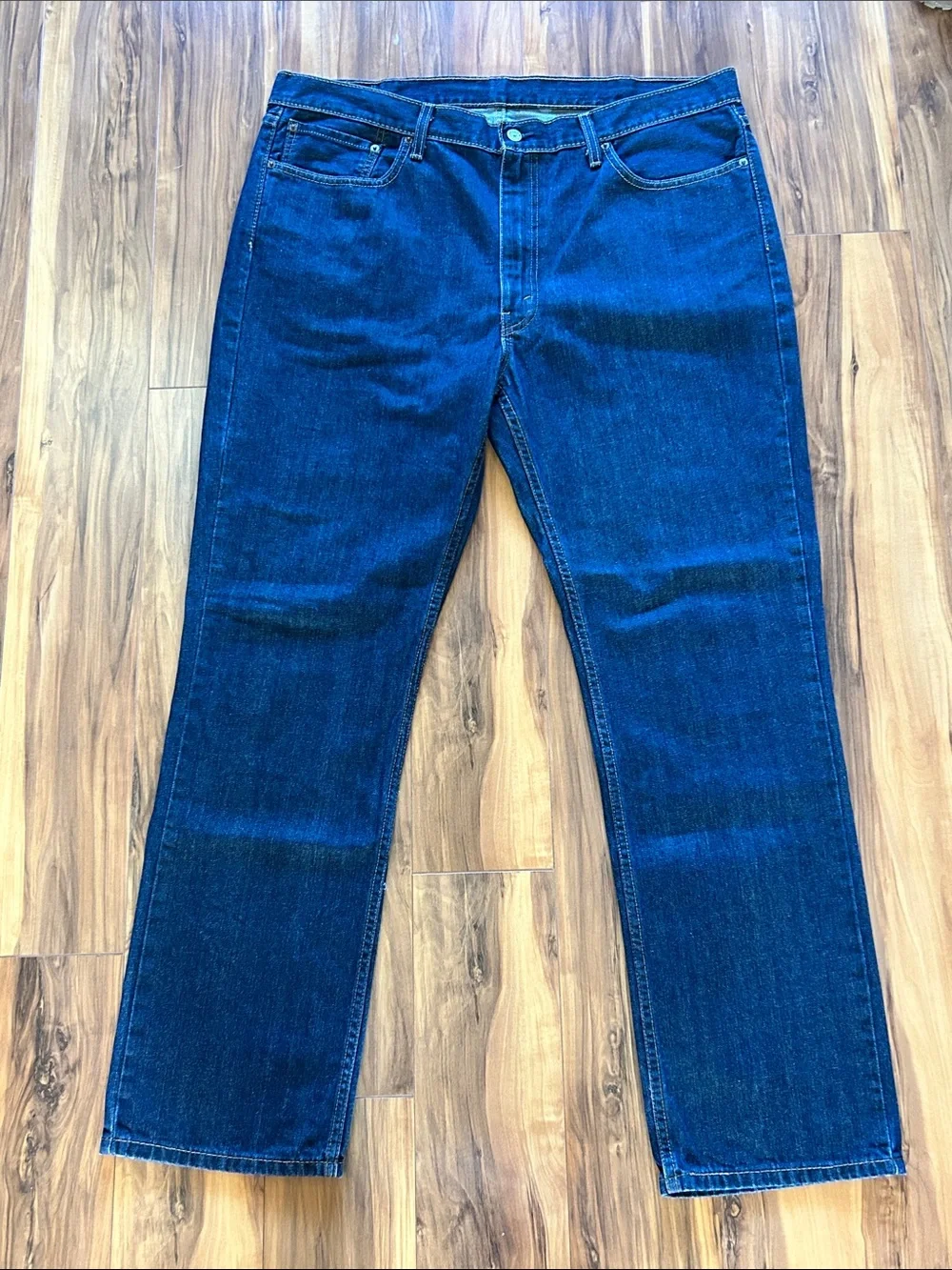 Levi's Men's 514 Straight Jeans in Dark Blue Denim 40 x 32